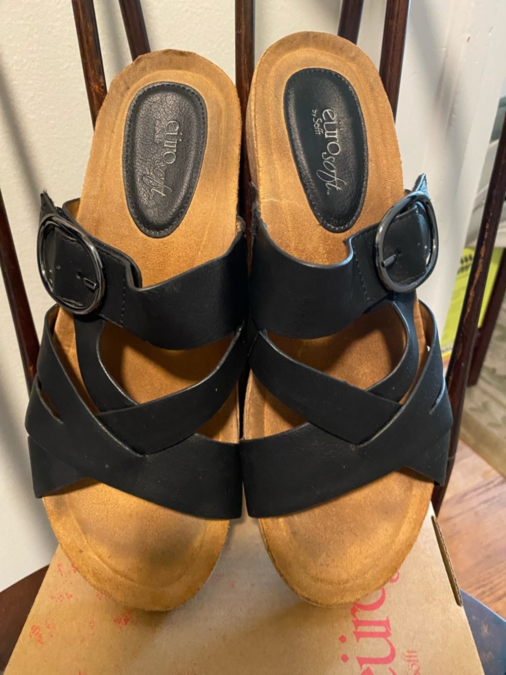 Gwenda Eurosoft Vegan Adjustable Sandal EUC